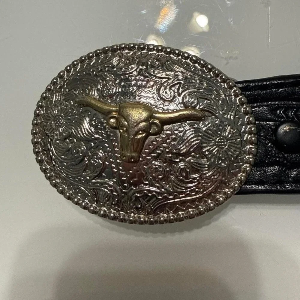 Vintage Boys Black Embossed‎ Leather Belt Western Silver Longhorn Buckle